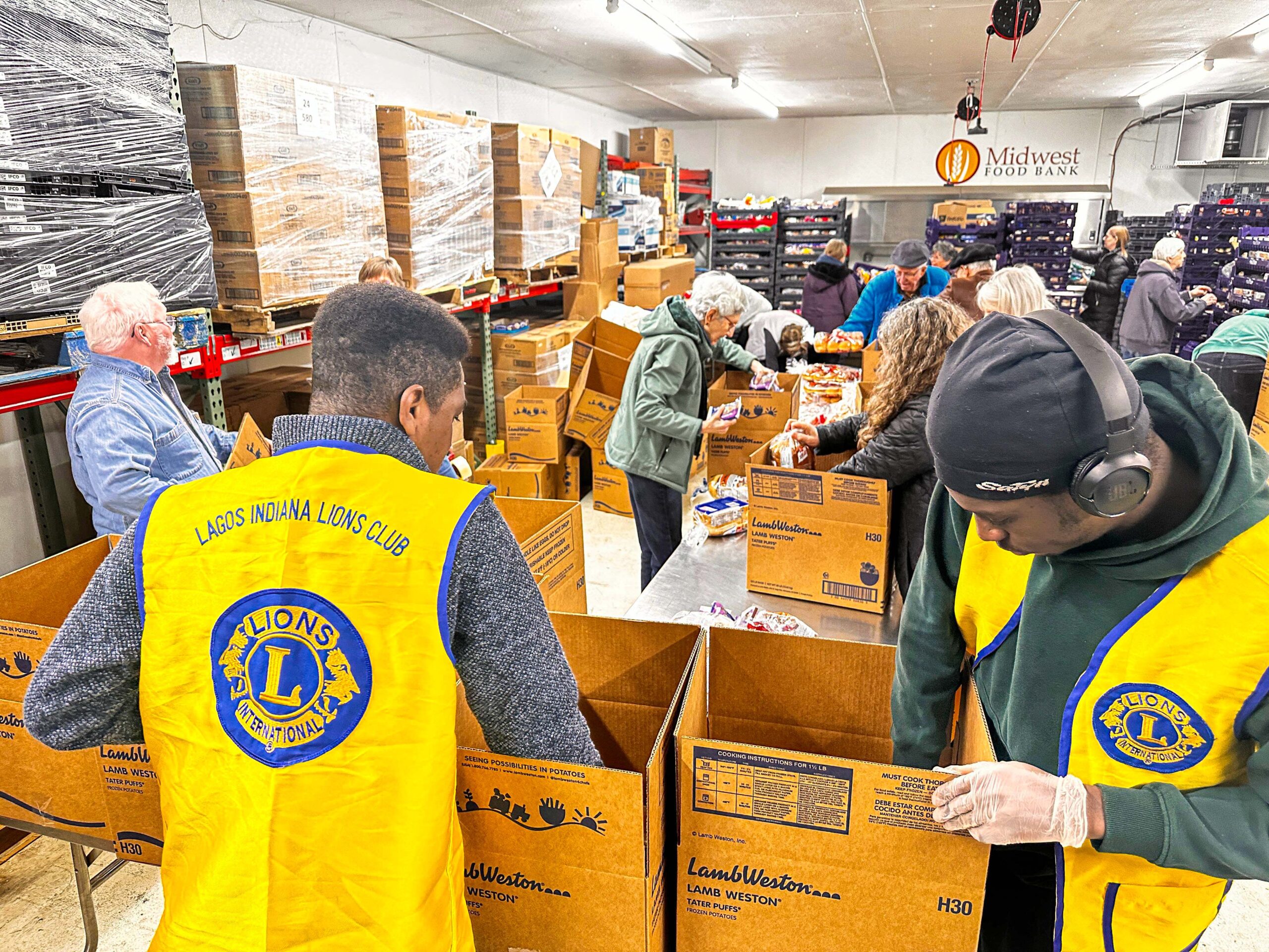 LAGOS INDIANA LIONS CLUB ADVANCES HUNGER RELIEF THROUGH SERVICE AT MIDWEST FOOD BANK